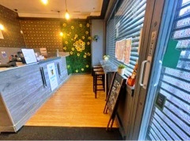 Buy a ATTRACTIVE WELL FITTED SUSHI / JAPANESE RESTAURANT, PRESENTLY TRADING AS TAKEAWAY & DELIVERY ONLY in Middlesex For Sale