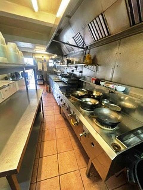 ATTRACTIVE WELL FITTED SUSHI / JAPANESE RESTAURANT, PRESENTLY TRADING AS TAKEAWAY & DELIVERY ONLY in Middlesex For Sale for Sale