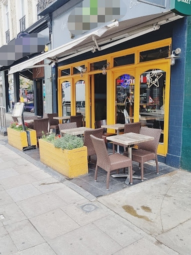 Licenced Cafe Bistro in North London For Sale