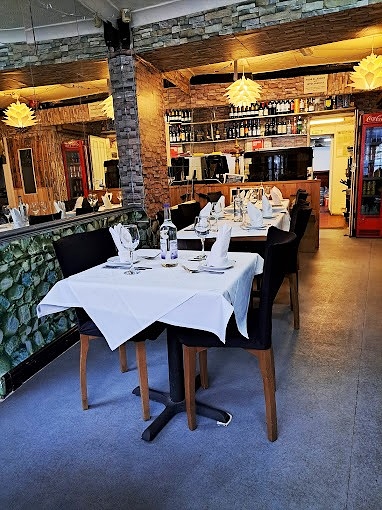 Licensed Indian Restaurant in Lincolnshire For Sale