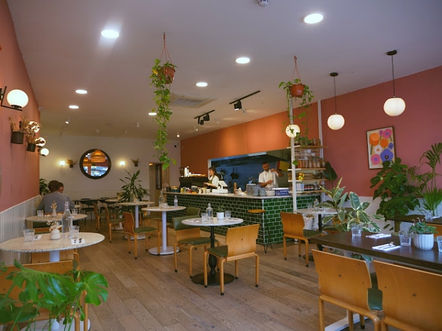 Licensed Cafe Restaurant in East London For Sale