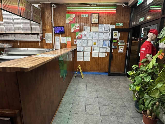 Busy Pizza Takeaway in Surrey For Sale for Sale