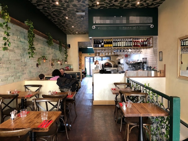 Buy a Licensed Italian Restaurant in West London For Sale