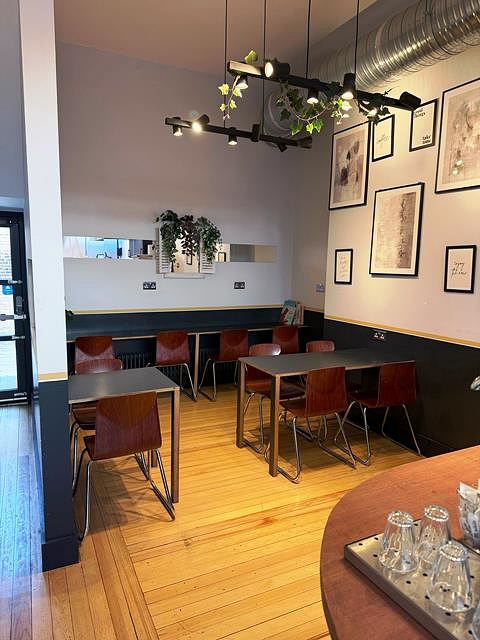 Well Presented Café in South London For Sale for Sale