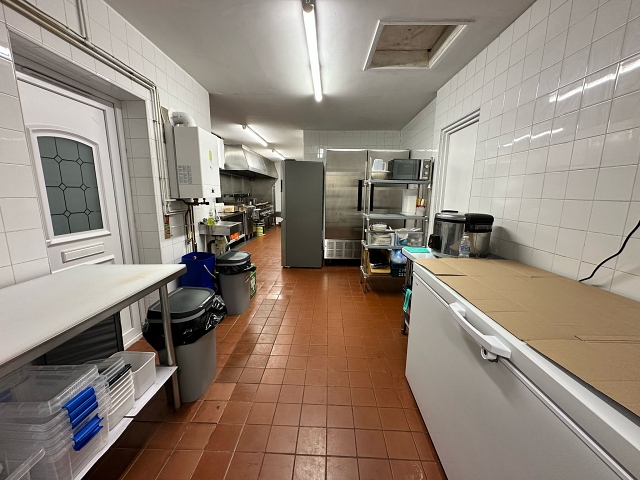 Asian Takeaway in Hampshire For Sale for Sale