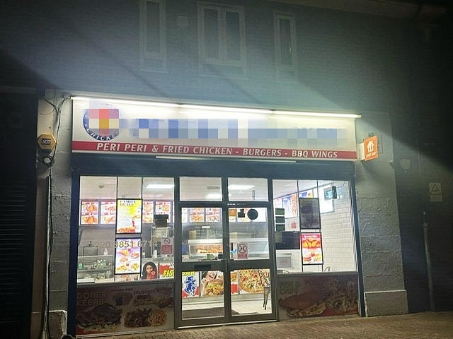 Modern Fast Food Takeaway in South London For Sale