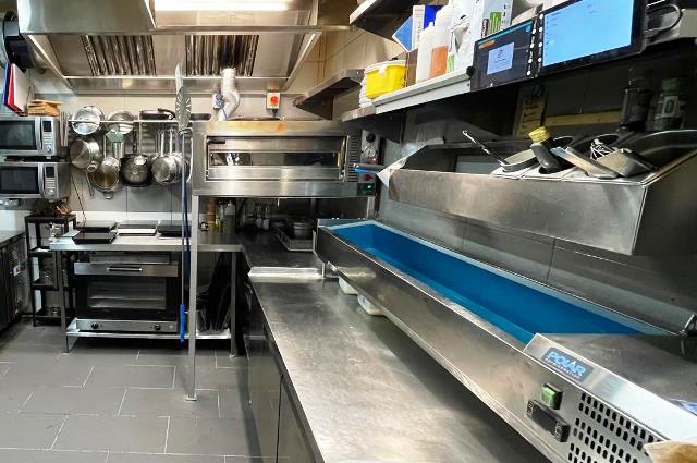 Licensed Italian Restaurant in Surrey For Sale for Sale