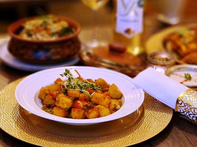 Impressive Indian Restaurant in Hampshire For Sale for Sale