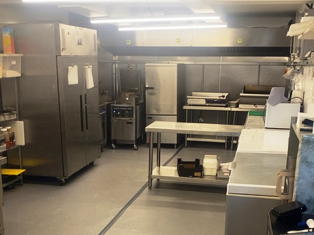 Dark Kitchen Premises with cheap rent in Buckinghamshire For Sale