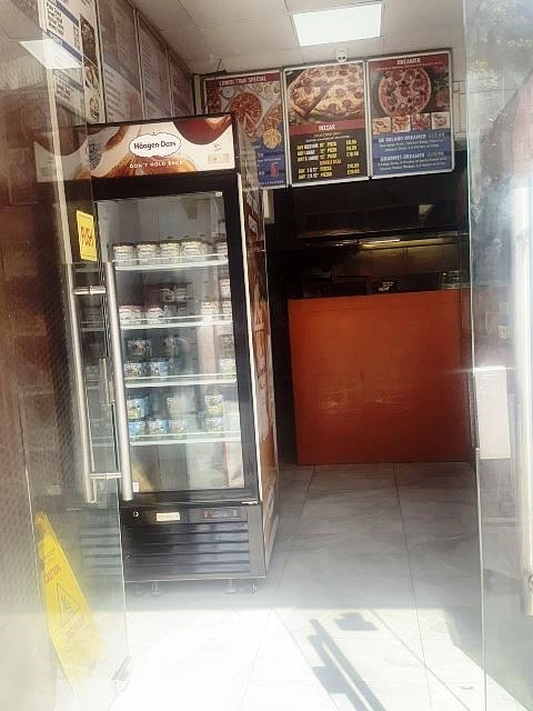 Sell a Pizza and Kebab Shop in South London For Sale