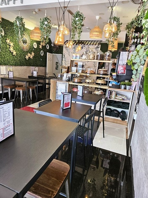 Cafe Coffee Shop with full on Licence in Surrey For Sale for Sale