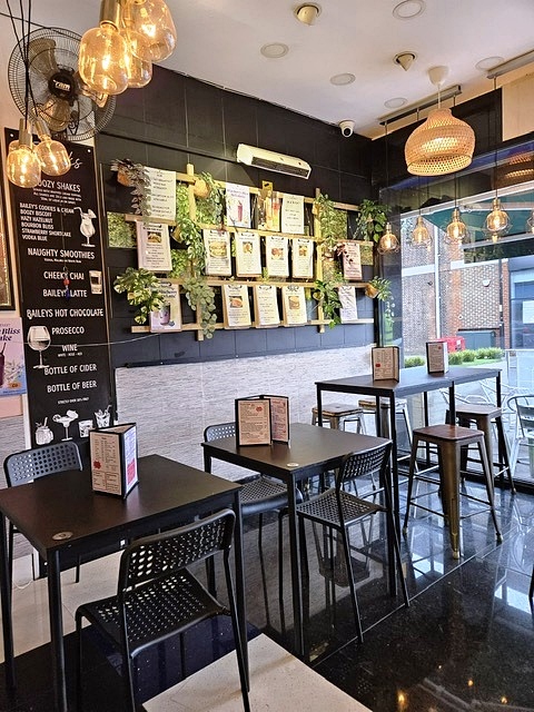 Cafe Coffee Shop with full on Licence in Surrey For Sale for Sale