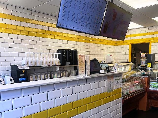 Modern Bubble Tea Shop in Essex For Sale