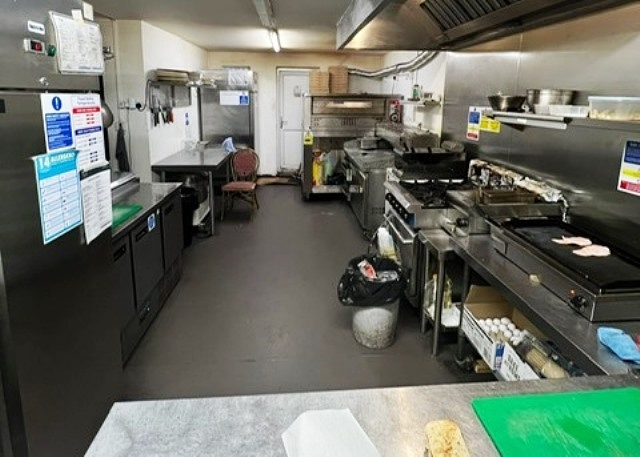 Licensed Italian Restaurant in West London For Sale for Sale