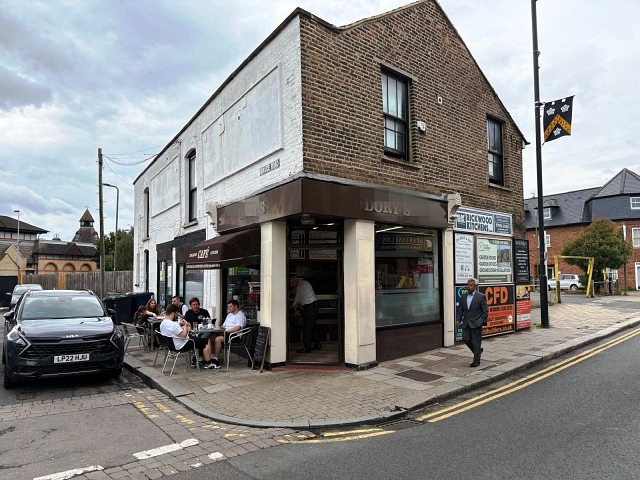 Rare Opportunity Cafe in Hertfordshire For Sale