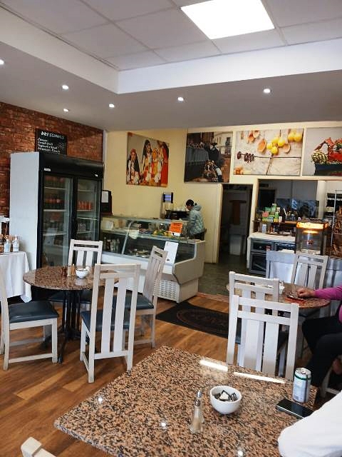 Spaciouse Newly Fitted Café in Surrey For Sale for Sale