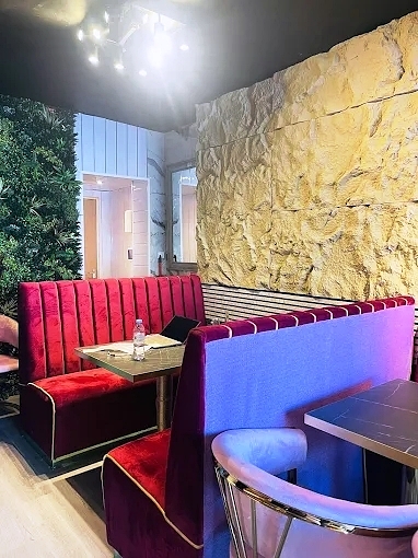 Sell a Indian Restaurant and Bar in East London For Sale