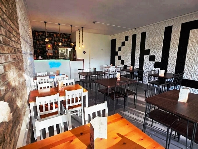 Well Established Chinese Restaurant in North London For Sale