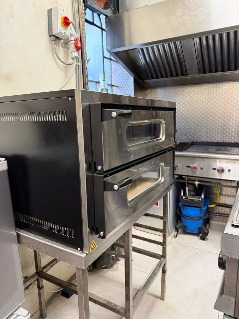 Fast Food Restaurant and Takeaway in Nottinghamshire For Sale for Sale