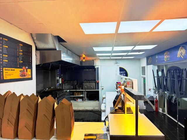 Gourmet Burger Restaurant in Buckinghamshire For Sale for Sale