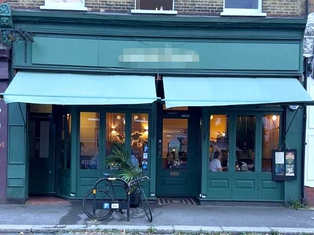 Fine Dining Restaurant and Bar in South London For Sale