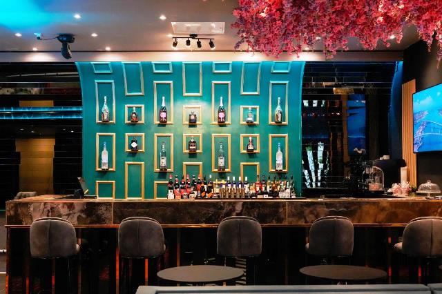 Licensed Persian Restaurant in Surrey For Sale for Sale