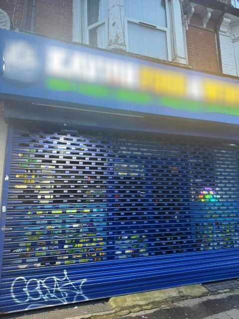 Chicken Shop with adjoining Convenience Store in South London For Sale for Sale