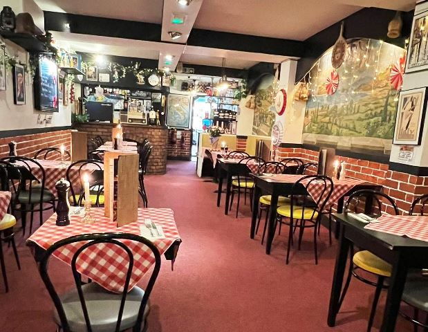 Italian Licensed Restaurant with Court Yard in Wiltshire For Sale for Sale