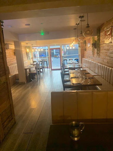 Buy a Licensed Restaurant in Surrey For Sale