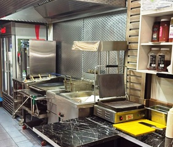 Sell a Chicken and Pizza Shop in North London For Sale