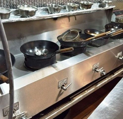 Chicken and Pizza Shop in North London For Sale for Sale