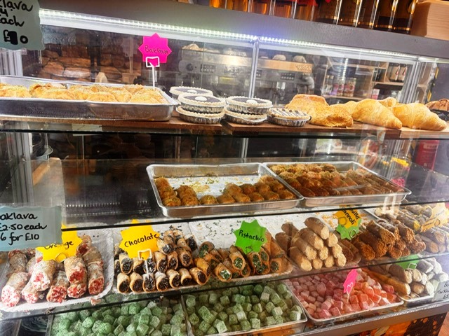 Immaculate Sandwich Bar in Buckinghamshire For Sale for Sale
