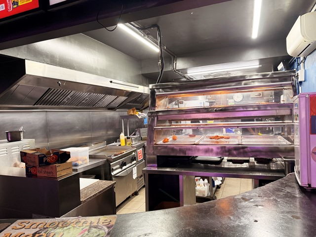 Fast Food Restaurant and Takeaway in Surrey For Sale for Sale