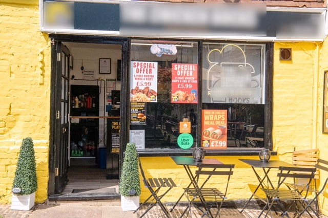 Immaculate Chicken Takeaway in Kent For Sale