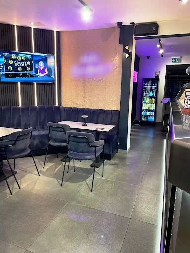 Buy a Most Attractive Fish & Chip Shop in Surrey For Sale