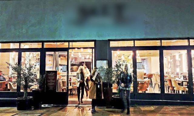 Most Attractive Grill and Pizza Restaurant in Essex For Sale