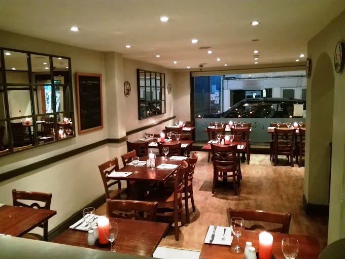 Licensed Italian Restaurant in Surrey For Sale