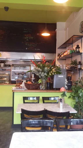 Licensed Restaurant and Takeaway in East London For Sale