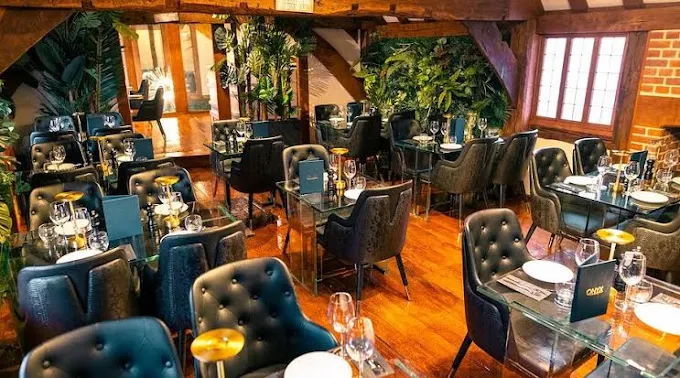 Substantial Restaurant in Middlesex For Sale for Sale