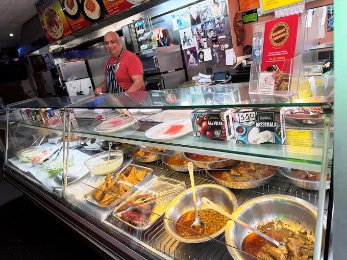 Long Leasehold Indian Restaurant in North London For Sale