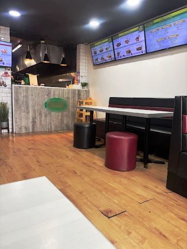 Chicken Restaurant in Hertfordshire For Sale