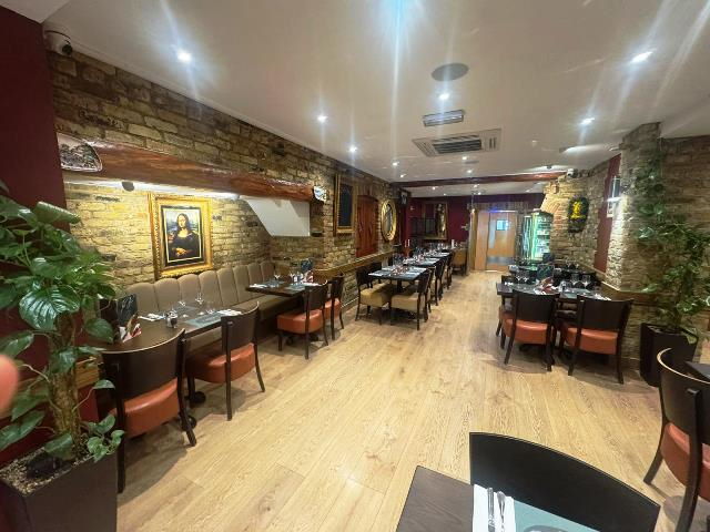 North London Restaurants interior