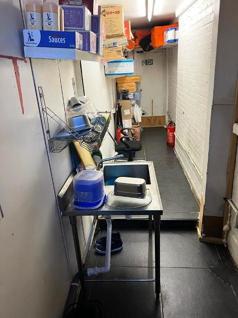 Sell a Pizza Takeaway in Barnet For Sale