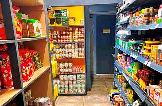 Portuguese Cafe and Grocery Deli in Surrey For Sale for Sale