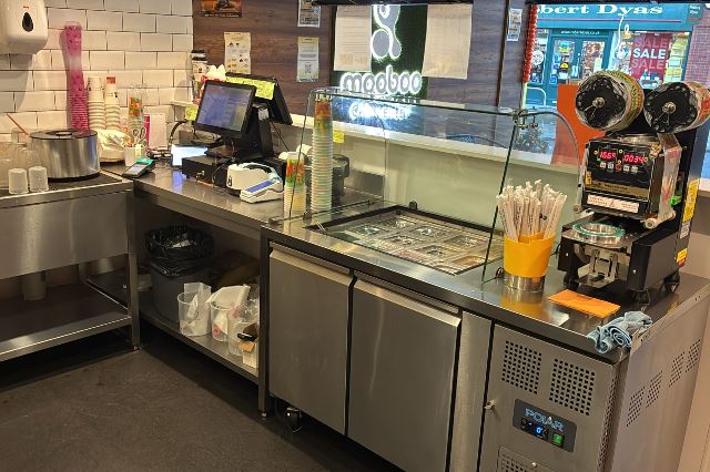 Bubble Tea and Pizza Takeaway in Surrey For Sale for Sale